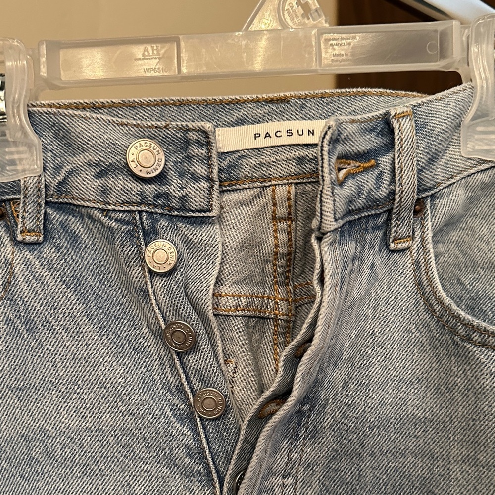 PacSun Light Wash High Rise Women's Jeans